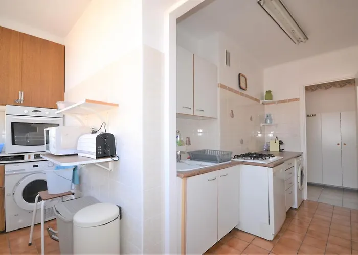 T3/t4 Spacieux Avec Terrasse Juan-les-Pins