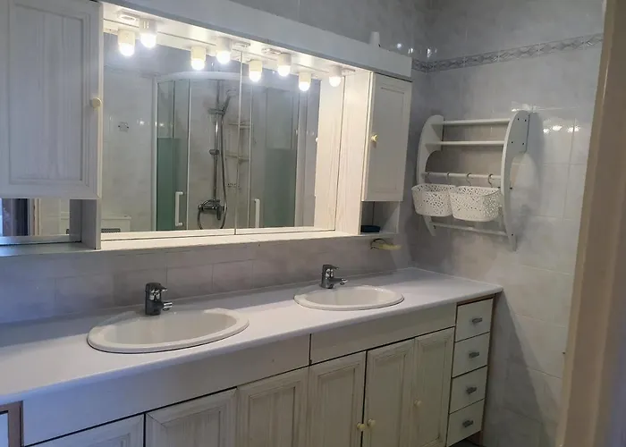 T3/t4 Spacieux Avec Terrasse Appartement