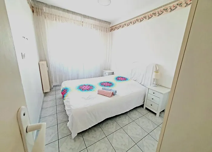 T3/t4 Spacieux Avec Terrasse