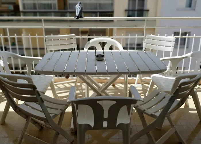 T3/t4 Spacieux Avec Terrasse * Juan-les-Pins